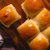 Pav Bun X 6