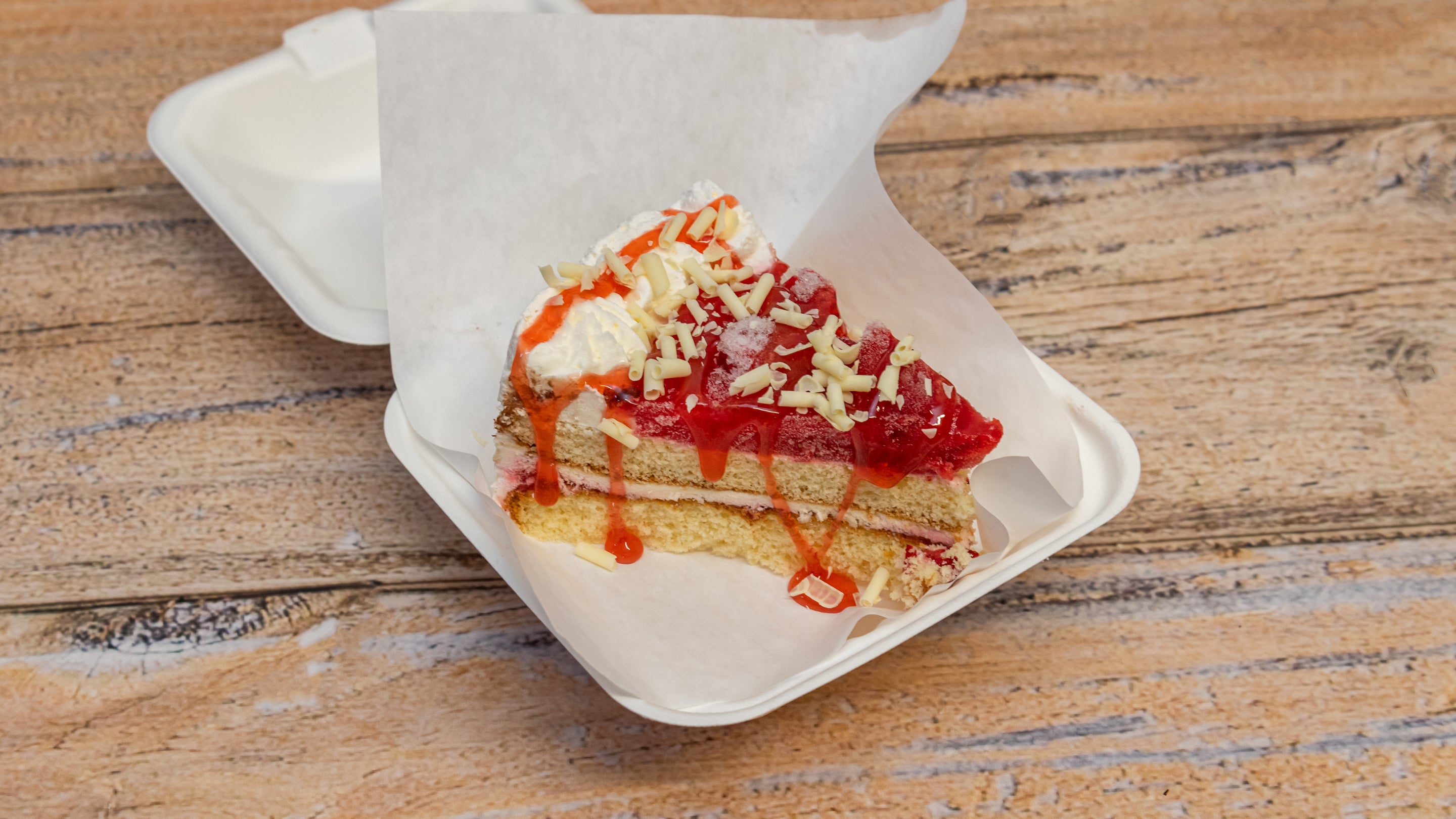 Strawberry Gateau Slice