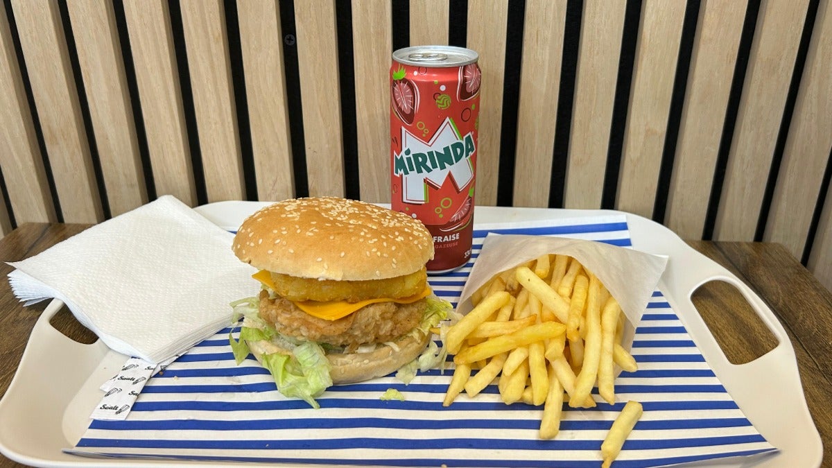Chicken Supreme Burger