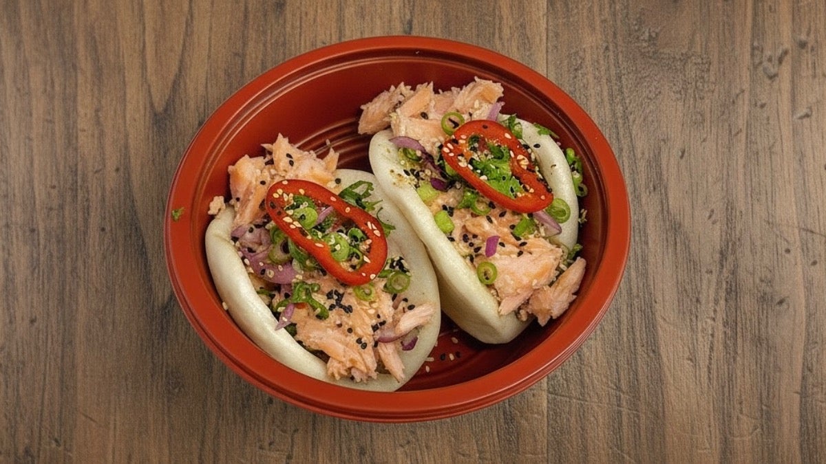 Spicy Salmon Bun