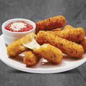 Mozzarella Sticks (6pcs)