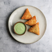 Butter Chicken Samosa