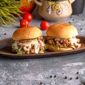 Buffalo honey chicken slider