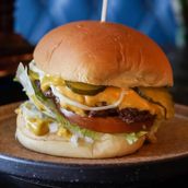 Classic Beef Burger 