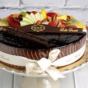 Duo Fruit & Choco Cake