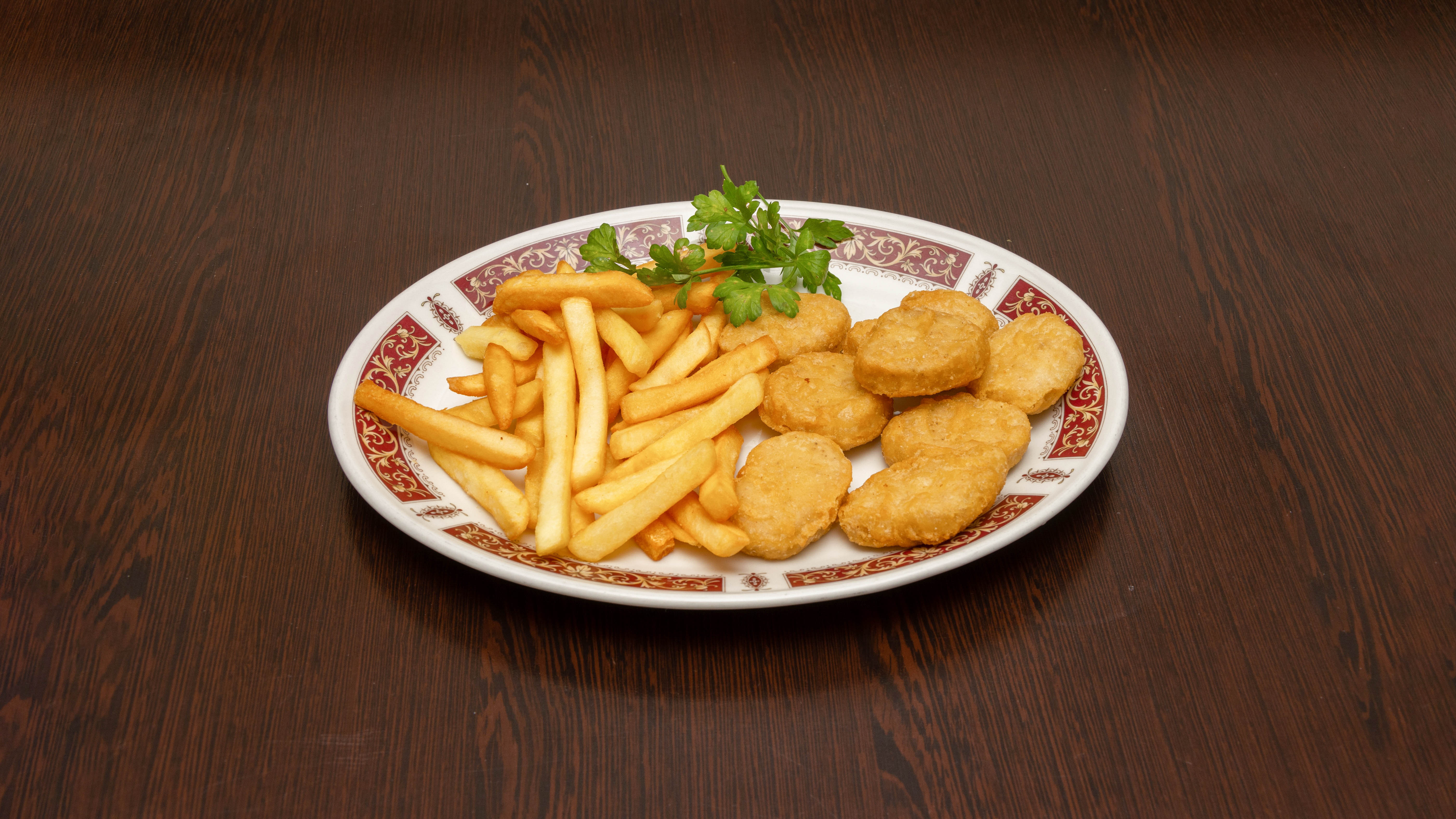 Chicken Nuggets and Chips