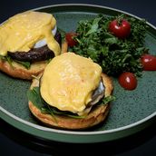 Egg Benedict Portobello