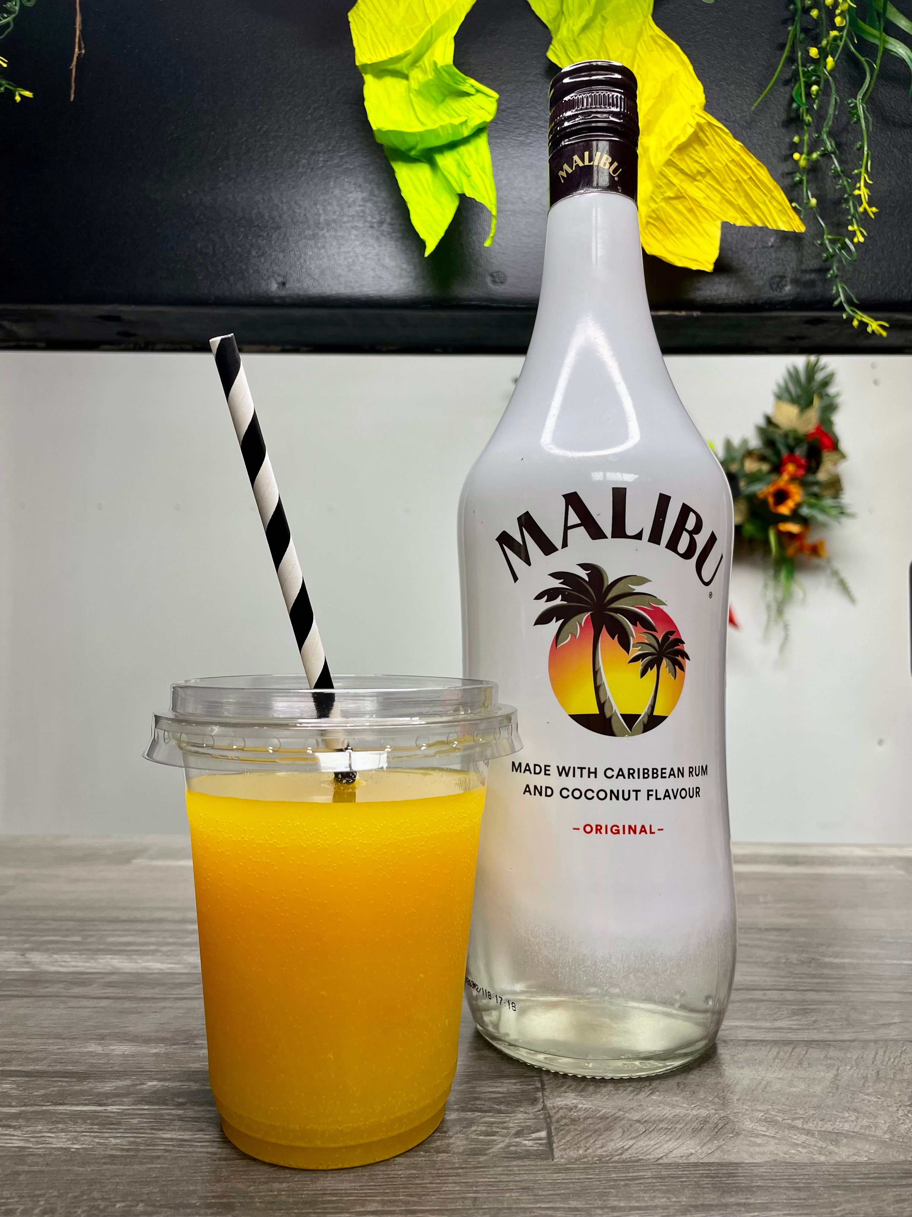 Pineapple Malibu Punch 300 ml