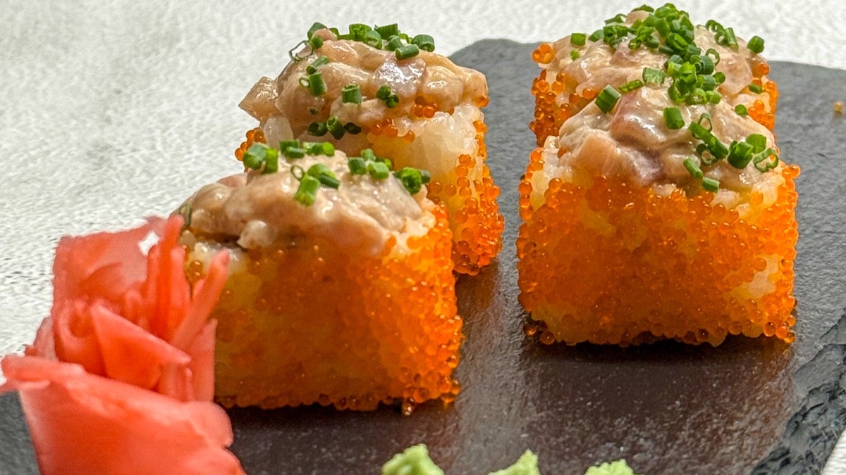 Tuna Signature Uramaki