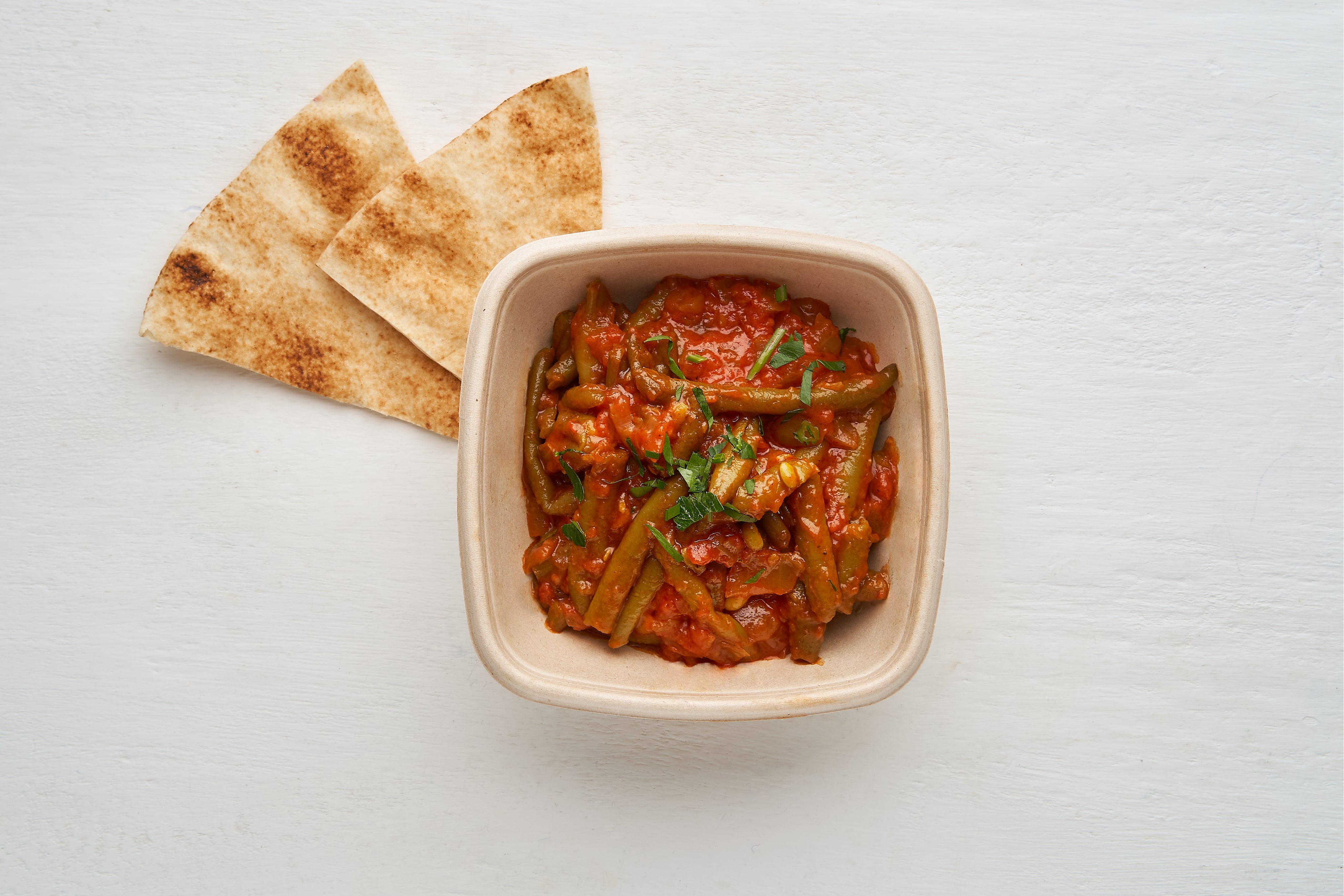 Loubieh bil Zeit - Green Beans in Tomato Sauce