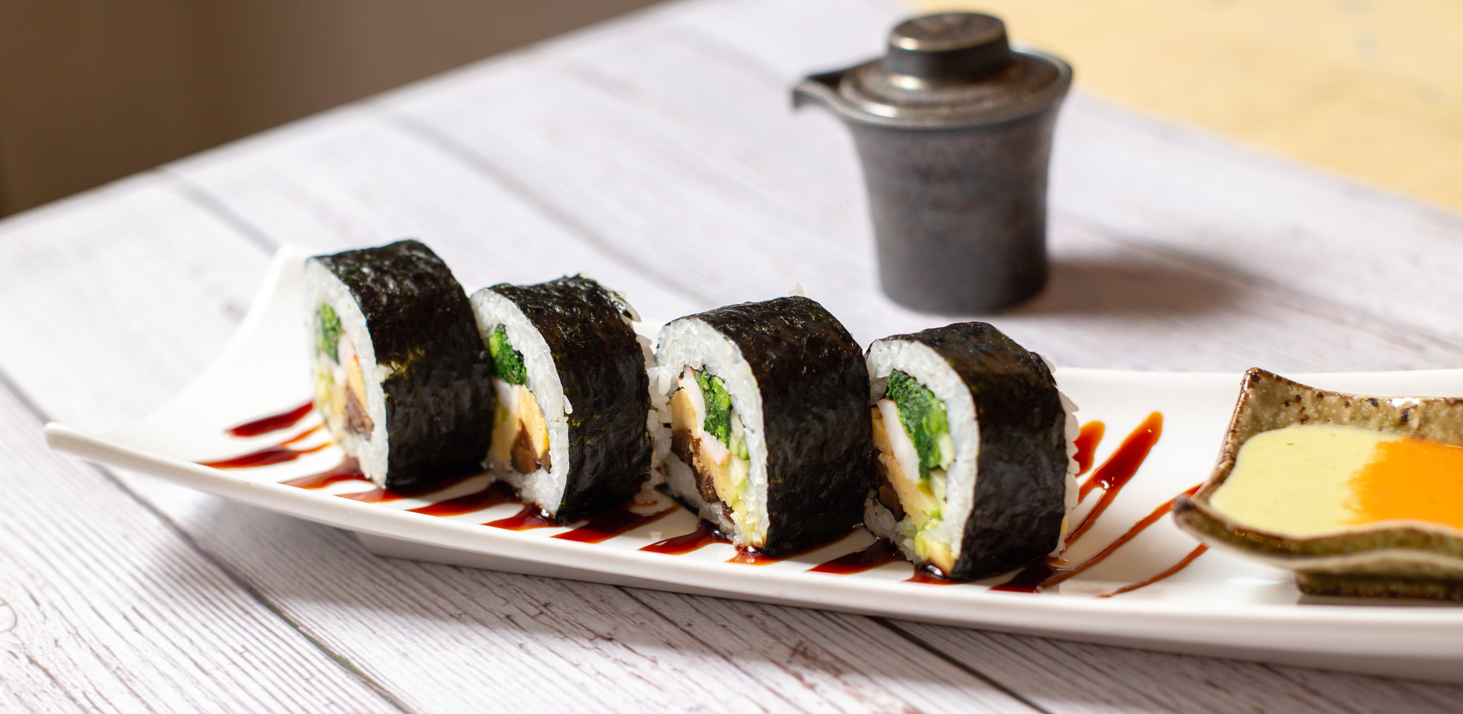 Futo Maki (4 Pcs) (Thick roll)