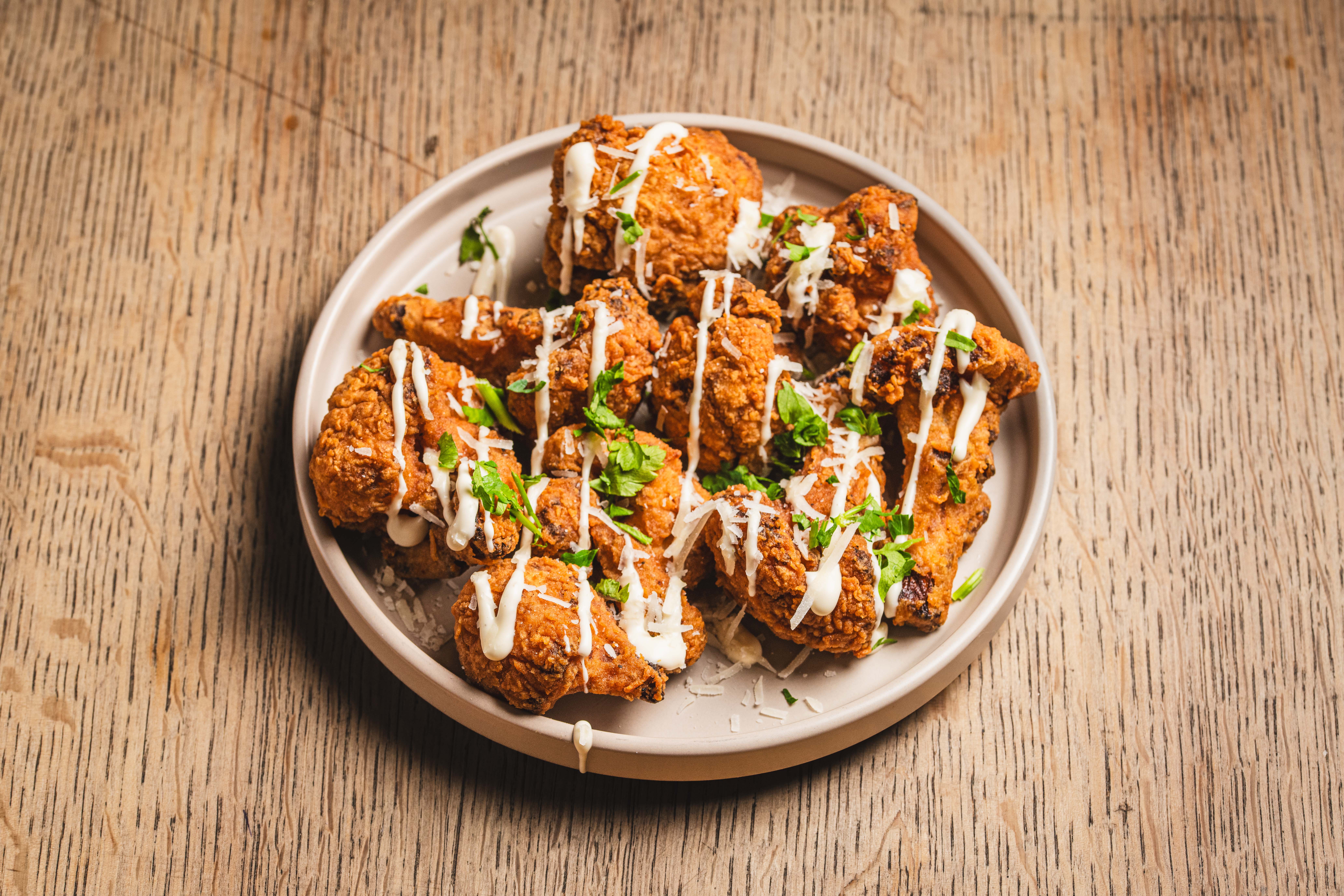 Cauli-wings - garlic parmesan