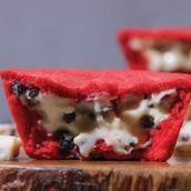 Red Velvet Cookies 