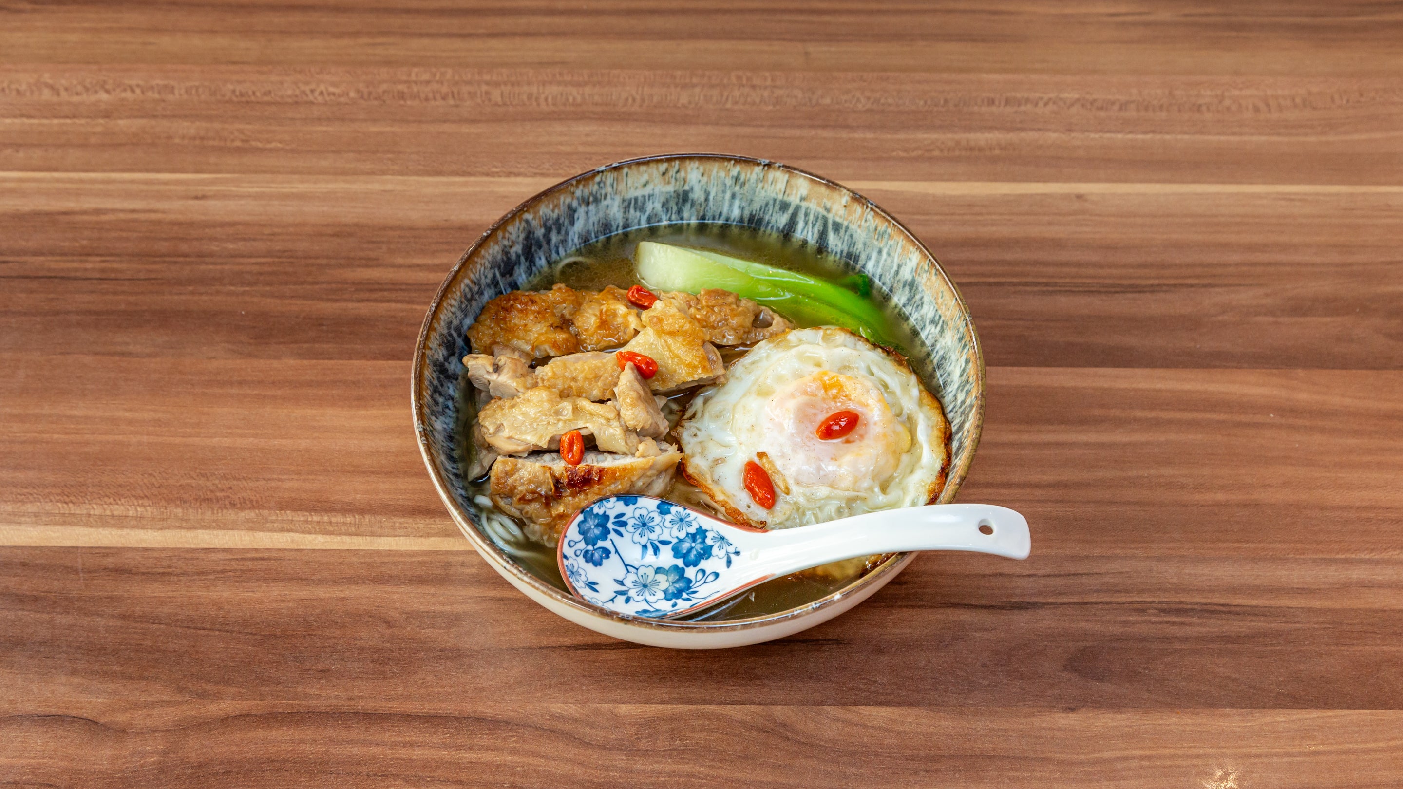 Sesame Oil Chicken Ramen | 麻油鶏麵
