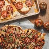 Garlic Tomato Cheese Naan