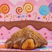 Dubai Croissant