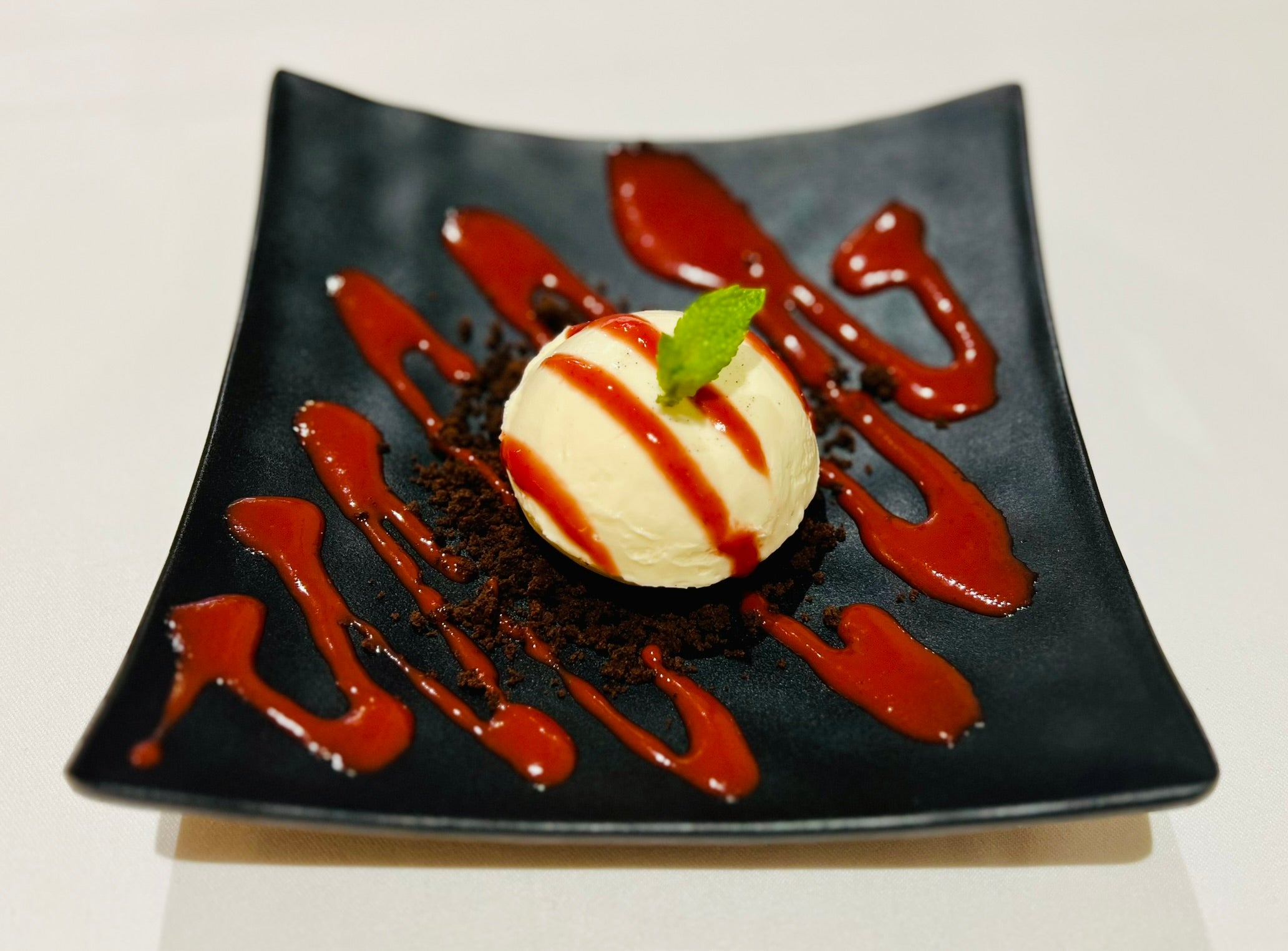 Vanilla Panna Cotta with Red Berries