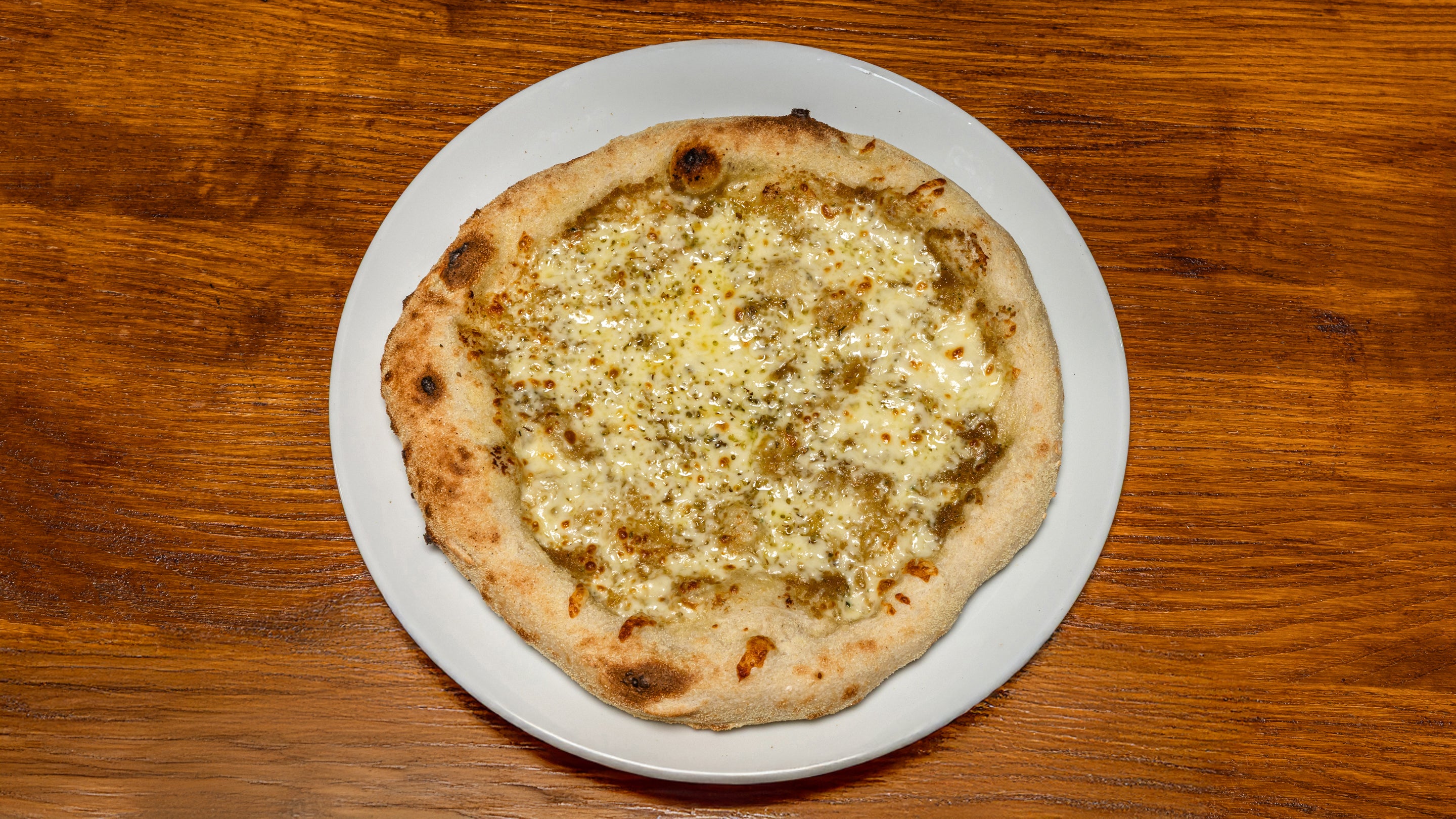 Garlic bread with cheese