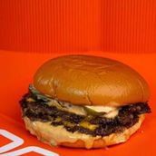 HOUSE CHEESE BURGER