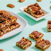 Glazed Pecan Square 30 Pcs