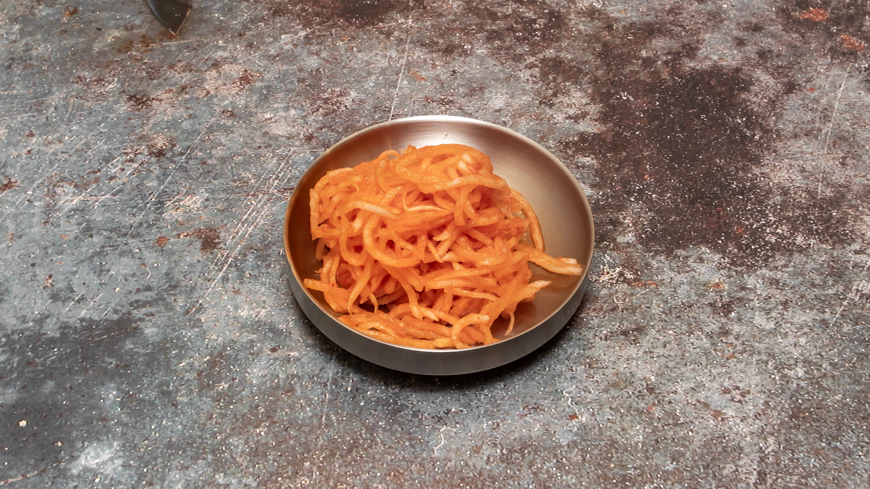 Sliced Radish Kimchi 배추김치