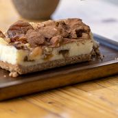 Sukkari Walnuts Cheesecake