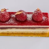 Raspberry mousse cake