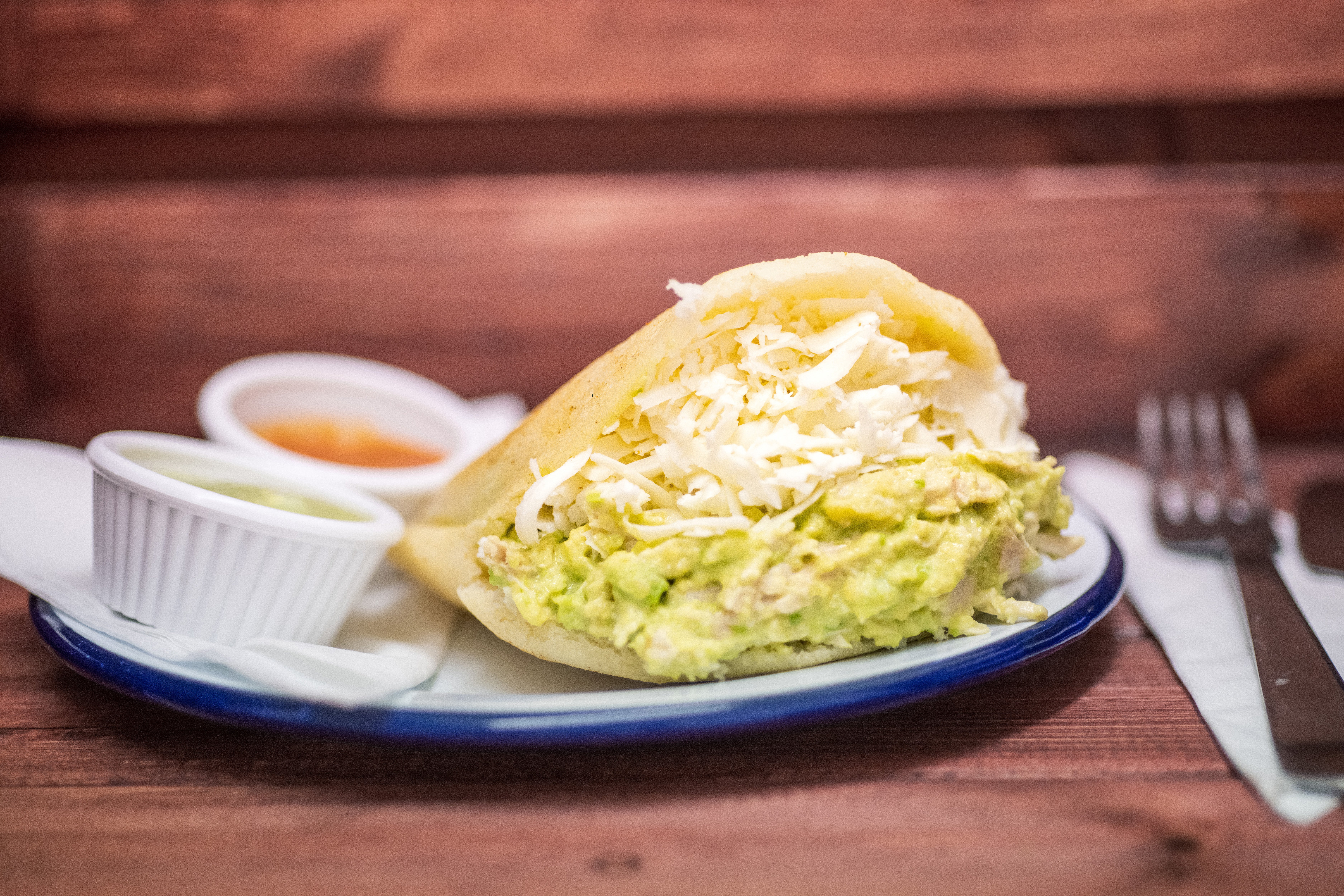 Arepa - �� Reina Pepiada