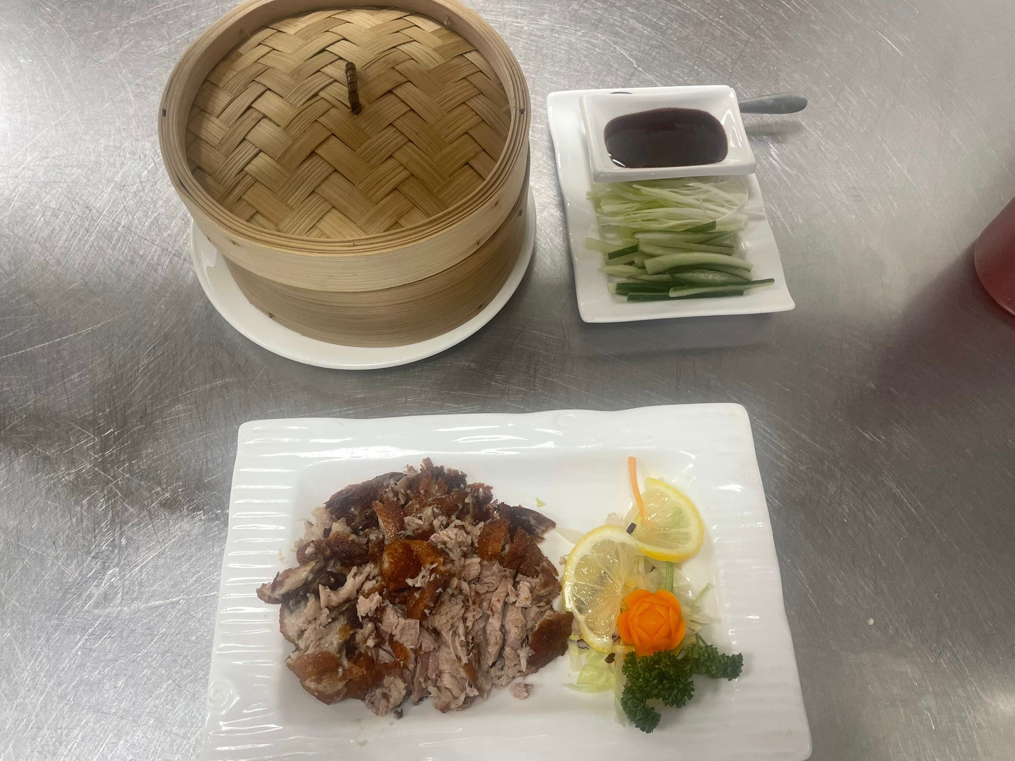 Crispy Aromatic Duck香酥鸭