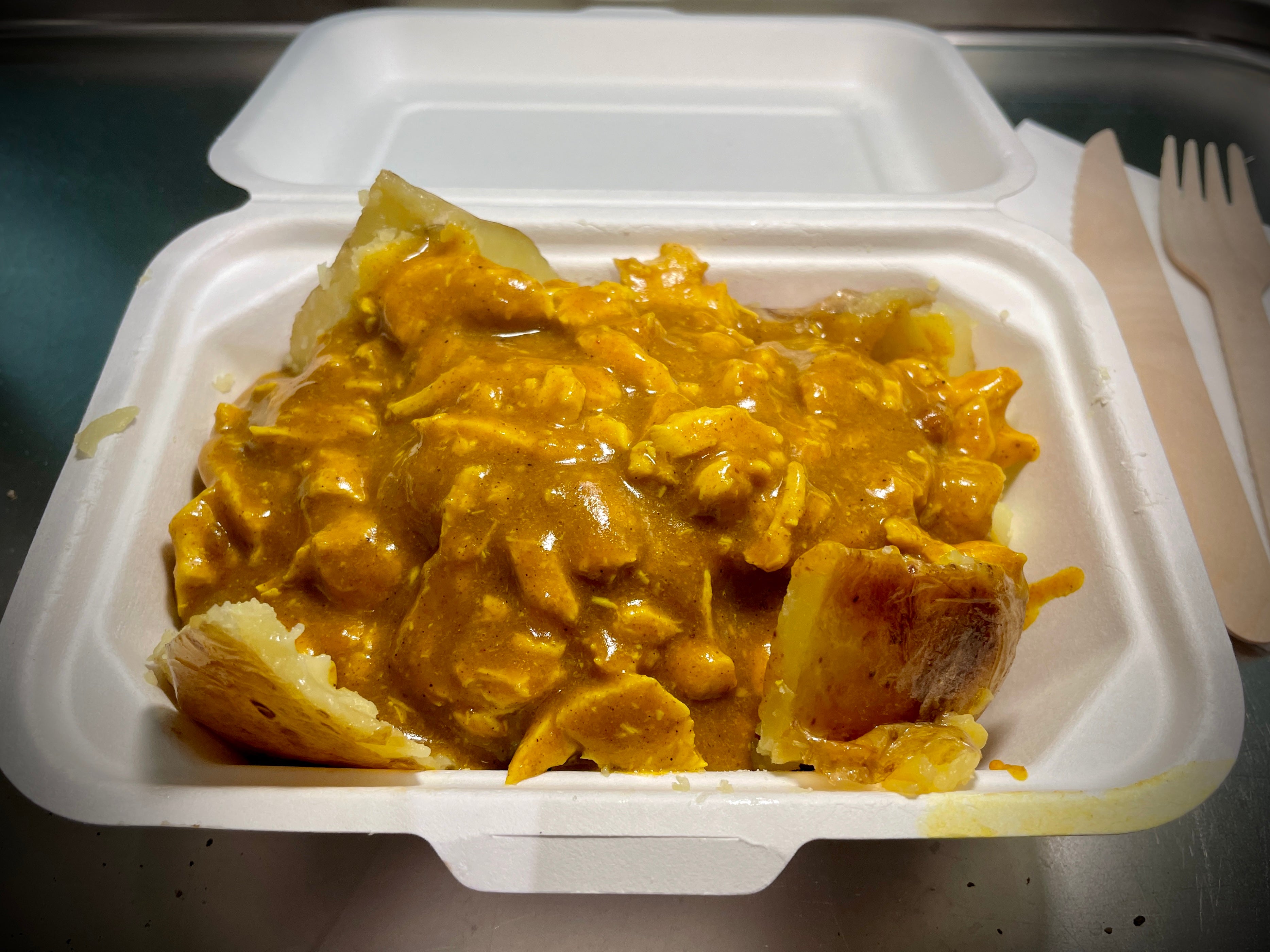 Curry Chicken Jacket Potato ��