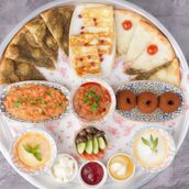 Premium Fol O' Yasmine Breakfast