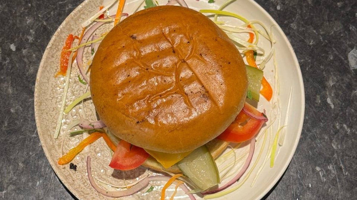 Falafel Burger