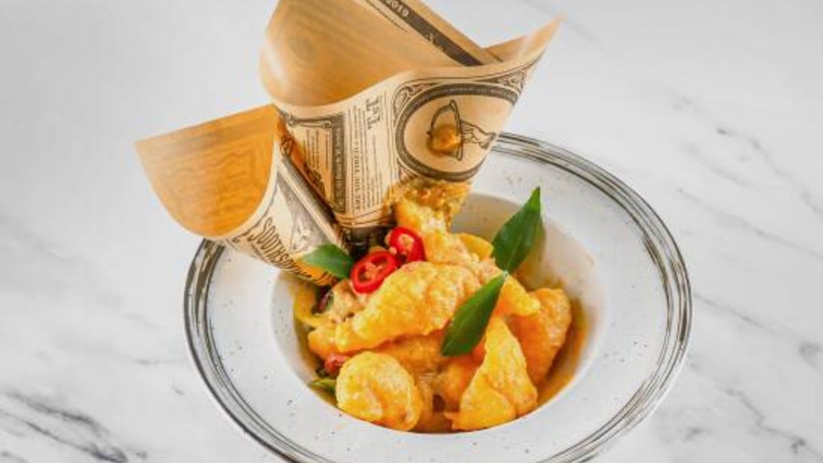 11. Stir Fried Golden Squid 金沙鱿鱼