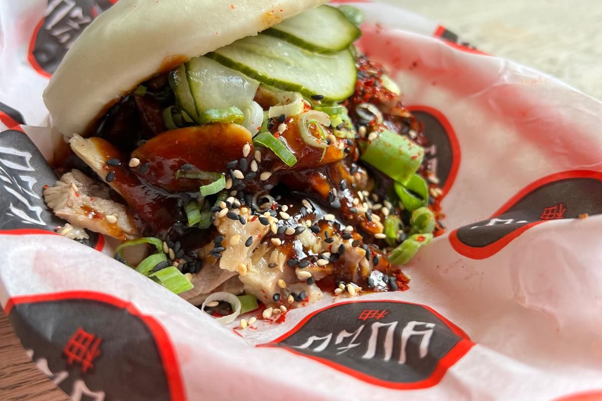 Hoisin Duck Bao