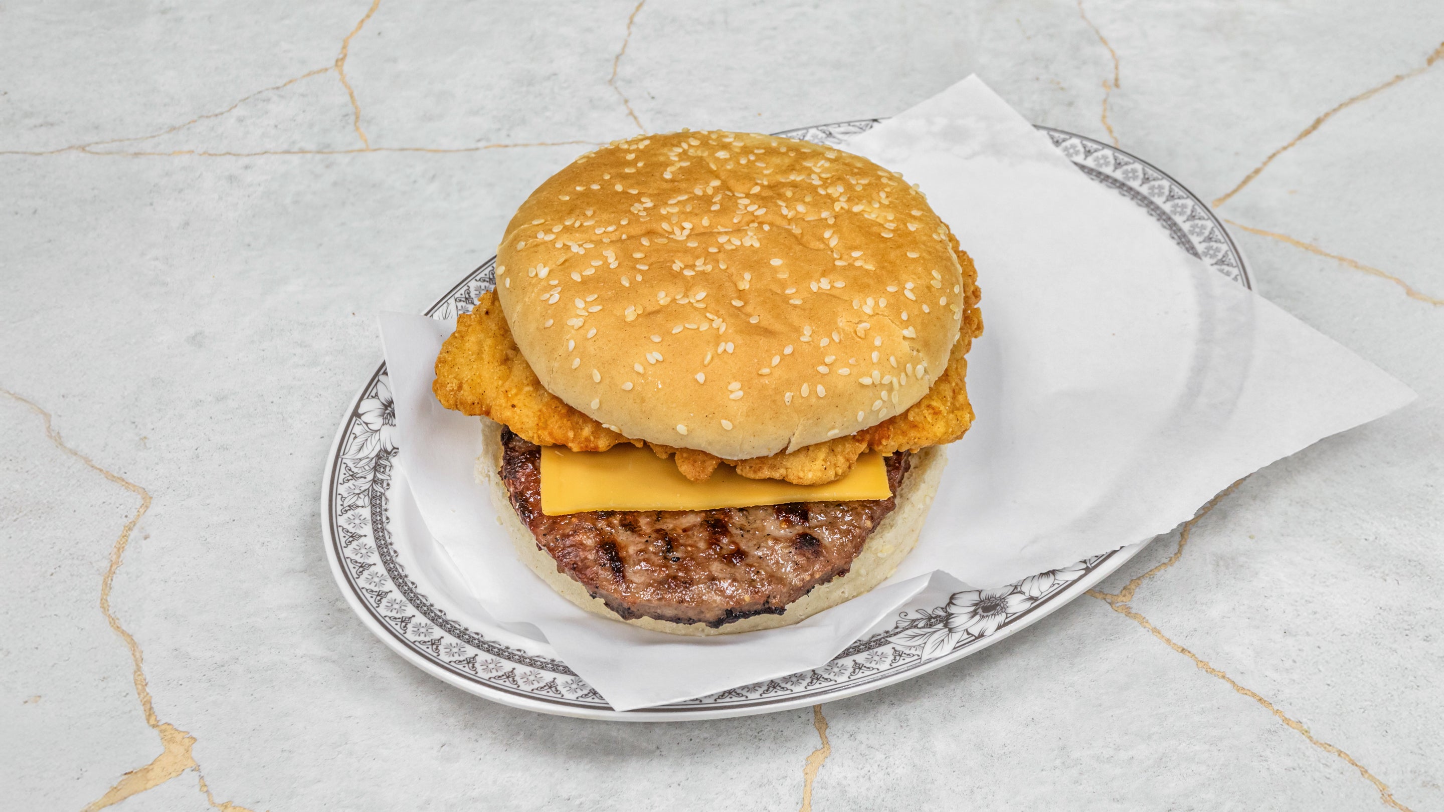 7. Mix Burger