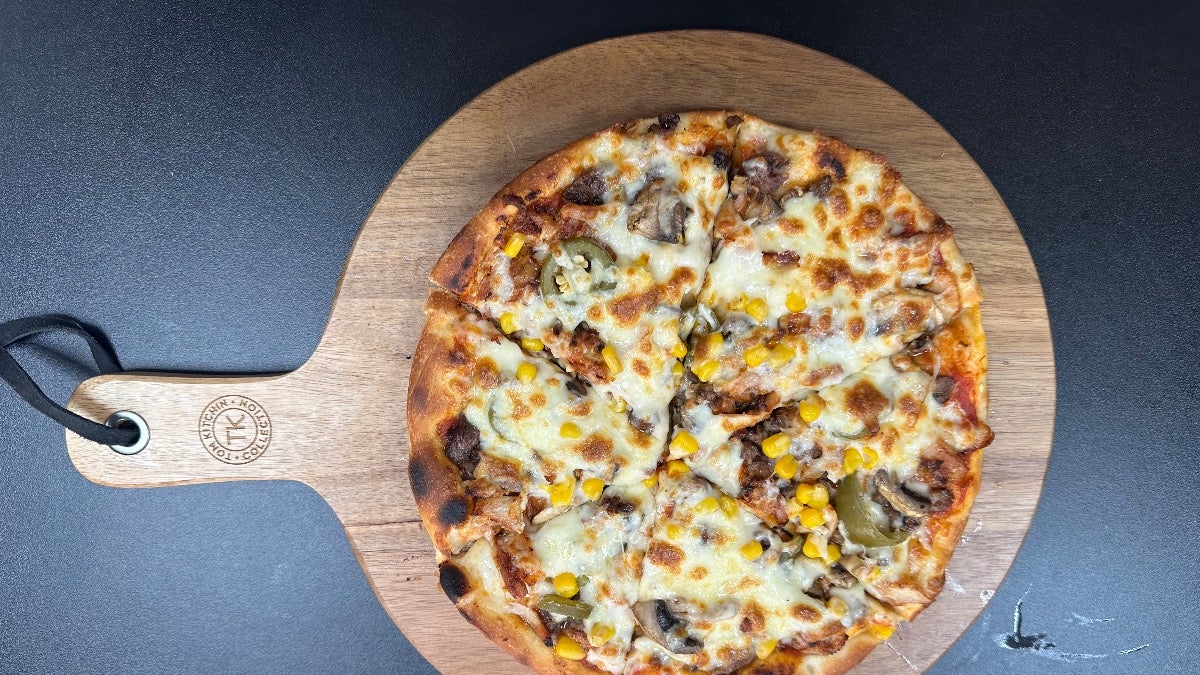 16. Special Pizza