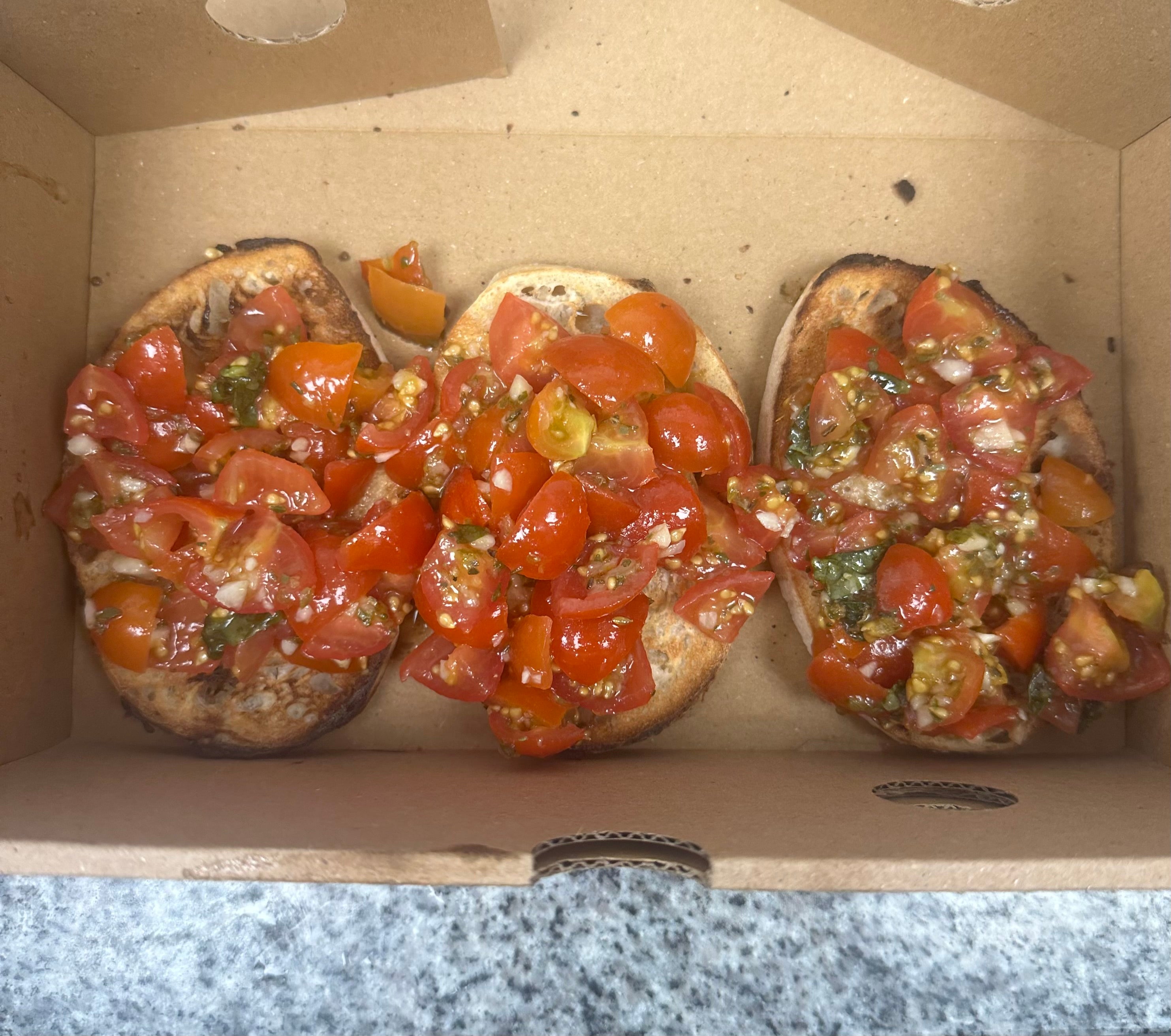 •Bruschetta Classica