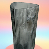 A Low-transparency Black Glass Vase