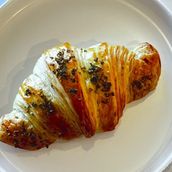 Zaater Croissant 