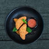 Mozzarella Sticks 4 Pcs