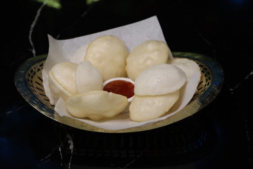 Prawn Crackers with dip