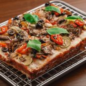 Vegetables Garden Pizza