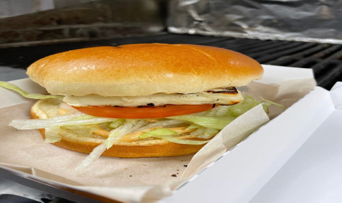 Chicken Halloumi burger