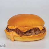 CLASSIC BEEF BURGER