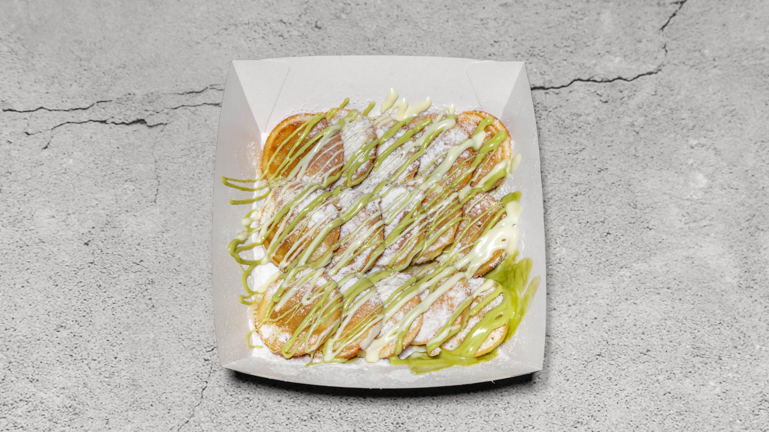 White Chocolate and Pistacho Mini Pancake