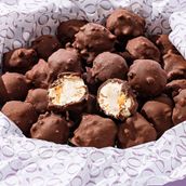 Peanut Bon Bon Chio