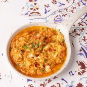 Eggs With Shakshouka