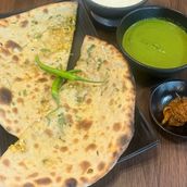 Gobhi Paratha With Curd