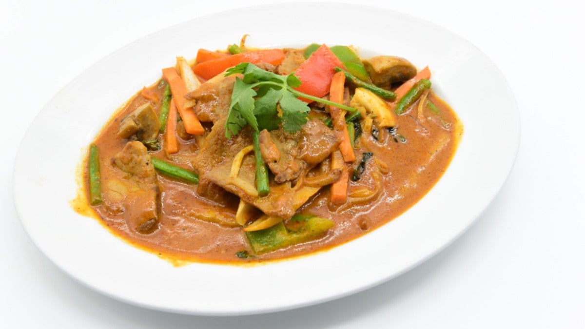 Hunter Beef (Nua Pad Prig-Gaeng)