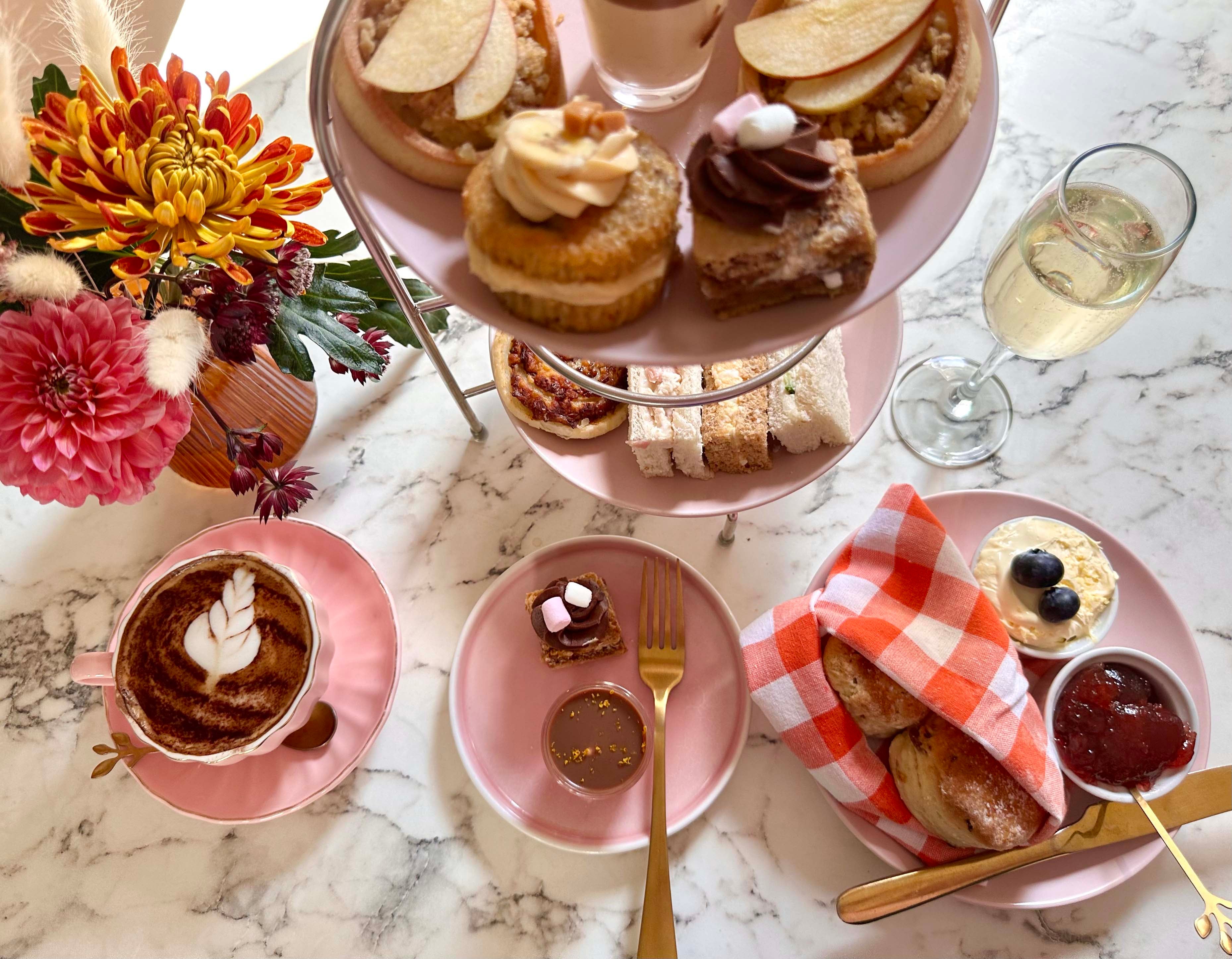 Blooms Cafe